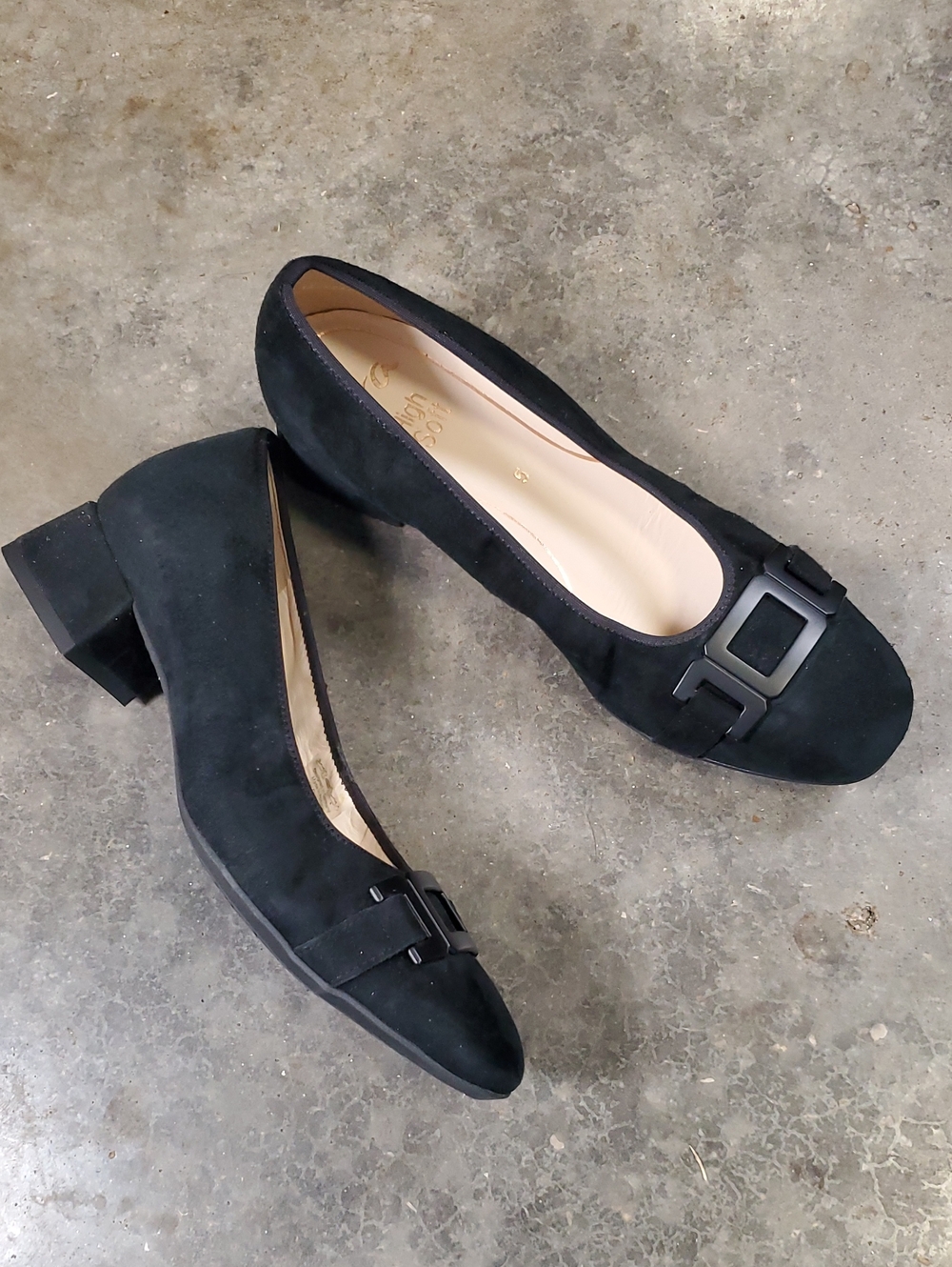 Ara Graz Gallant 2 Black Suede Block Heel with Geometric Buckle Women's Size 5
